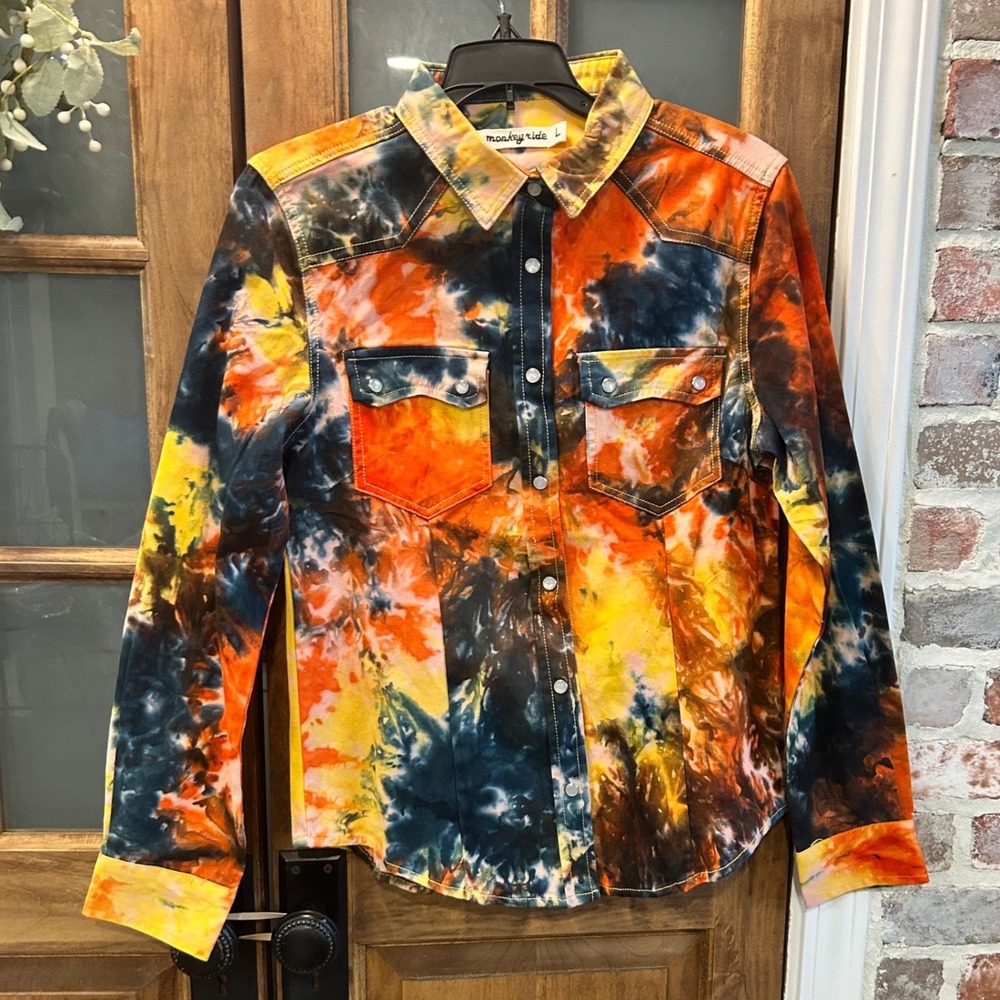 Monkey Ride Button Down Shirt Womens‎ L Multicolor Tie Dye Western Pearl Snap